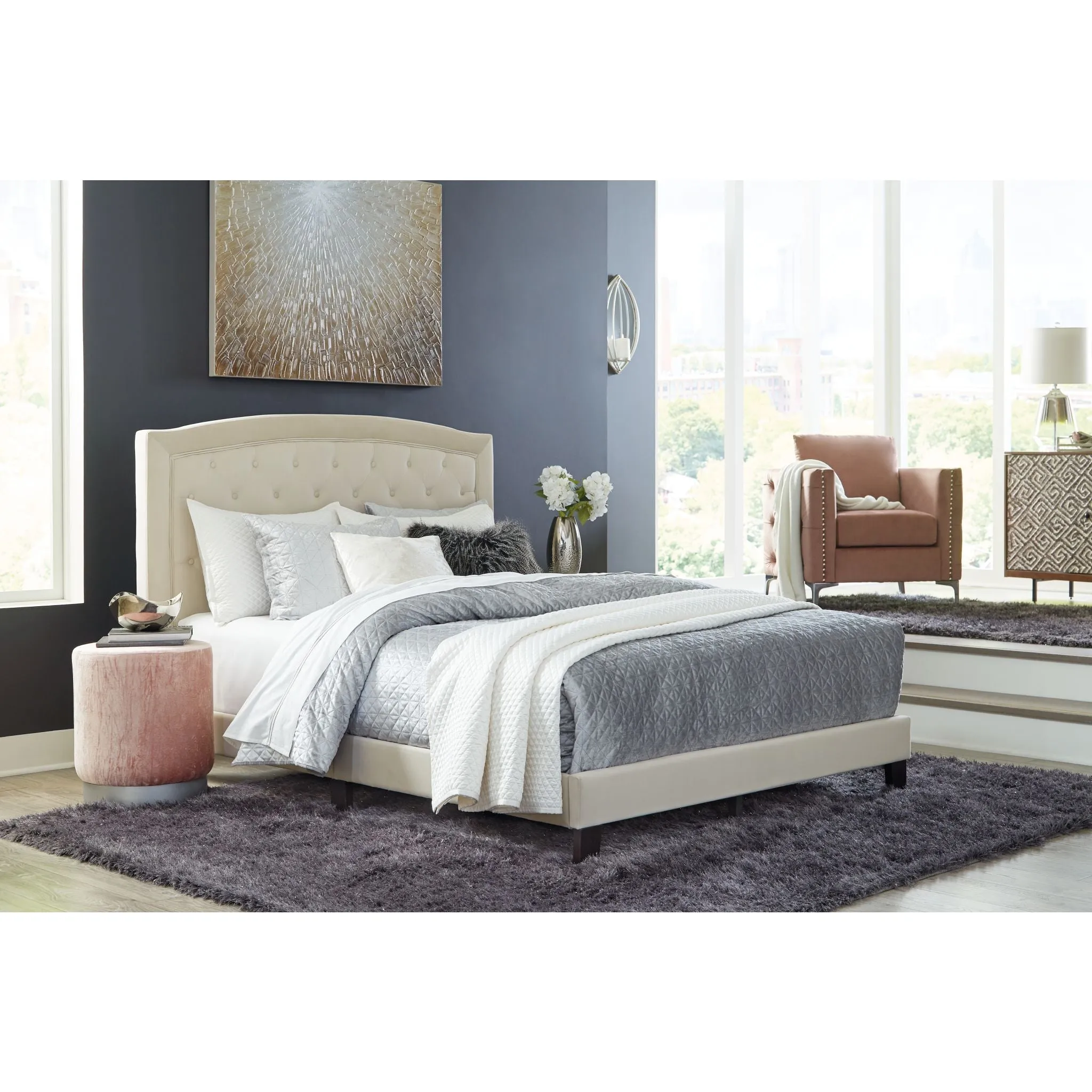 Adelloni Upholstered King Bed