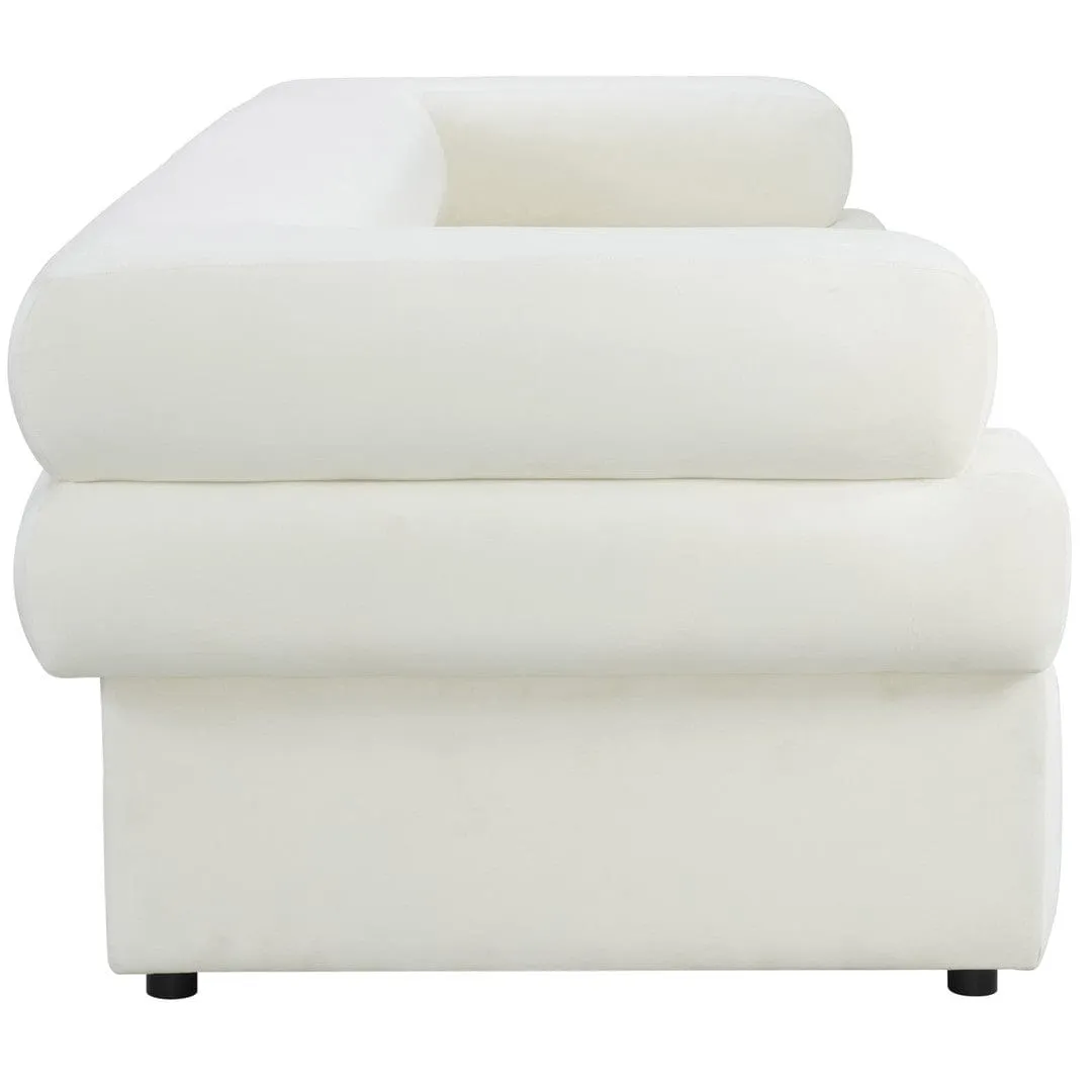 Alma Sofa