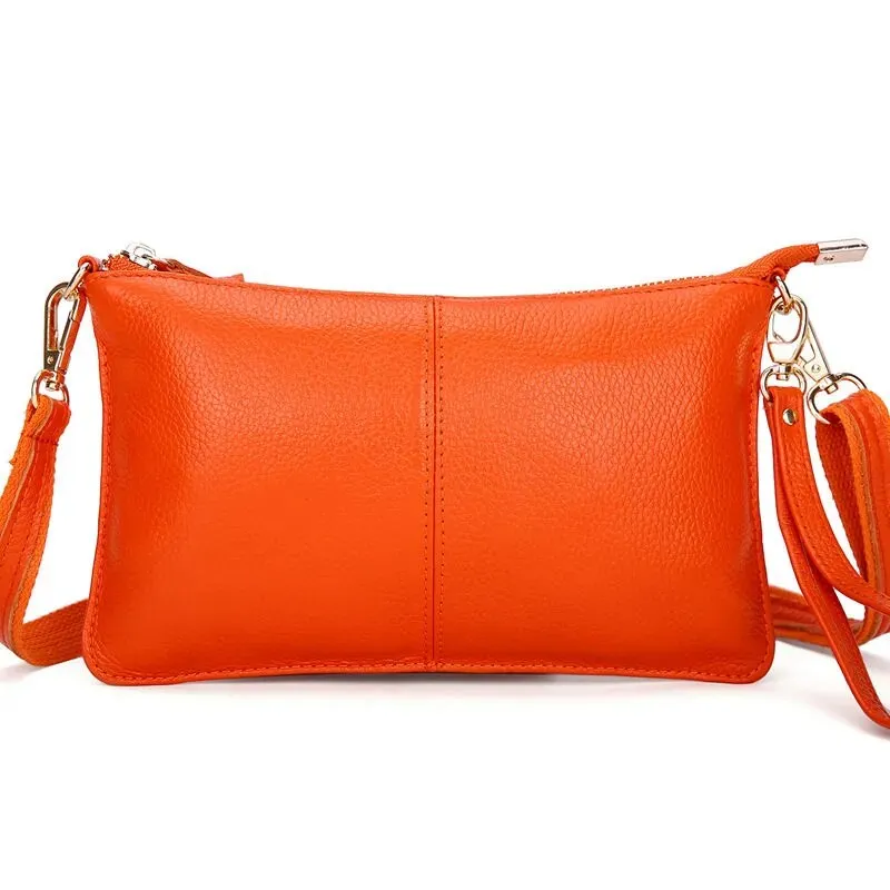 Bella Clutch