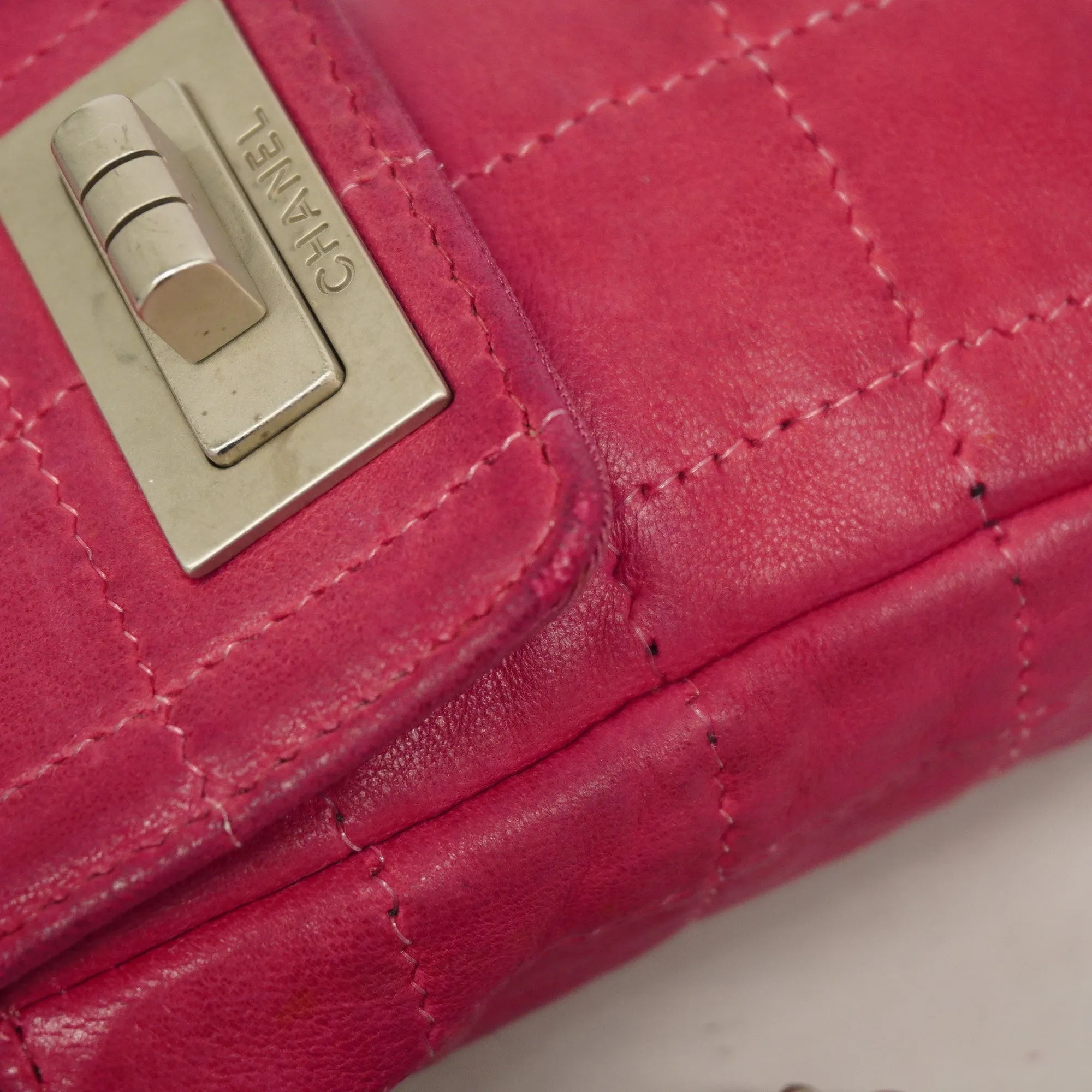CHANEL   2.55 2.55/choco Bar Chain Shoulder Women's Leather Shoulder Bag Pink