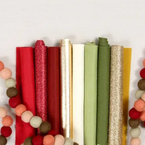 Crimson Holiday, Medley Palette