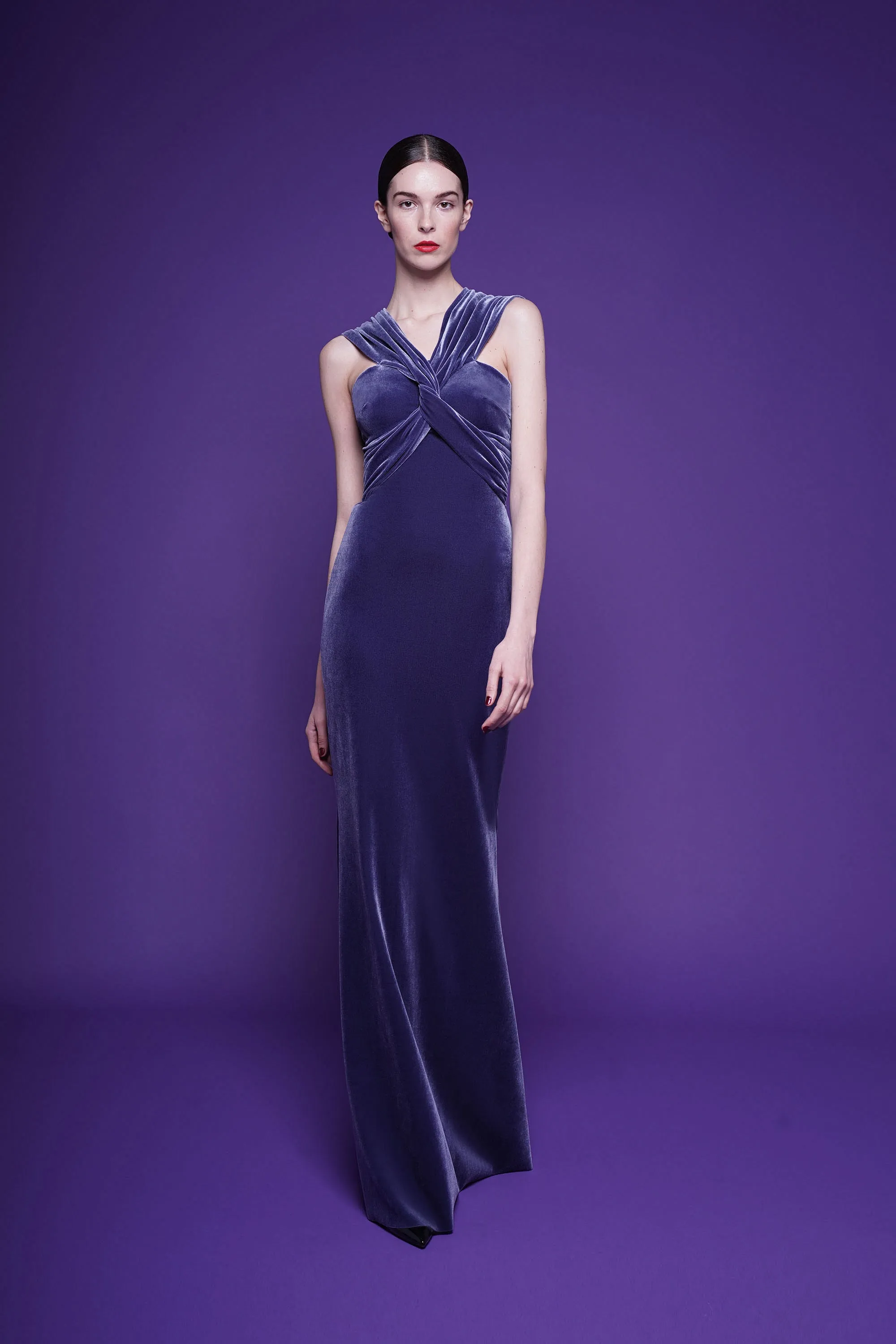 DATAI VELVET GOWN