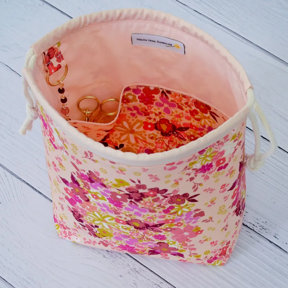 Drawstring Project Bag Featuring a Scissor Chain by Mable and Rose