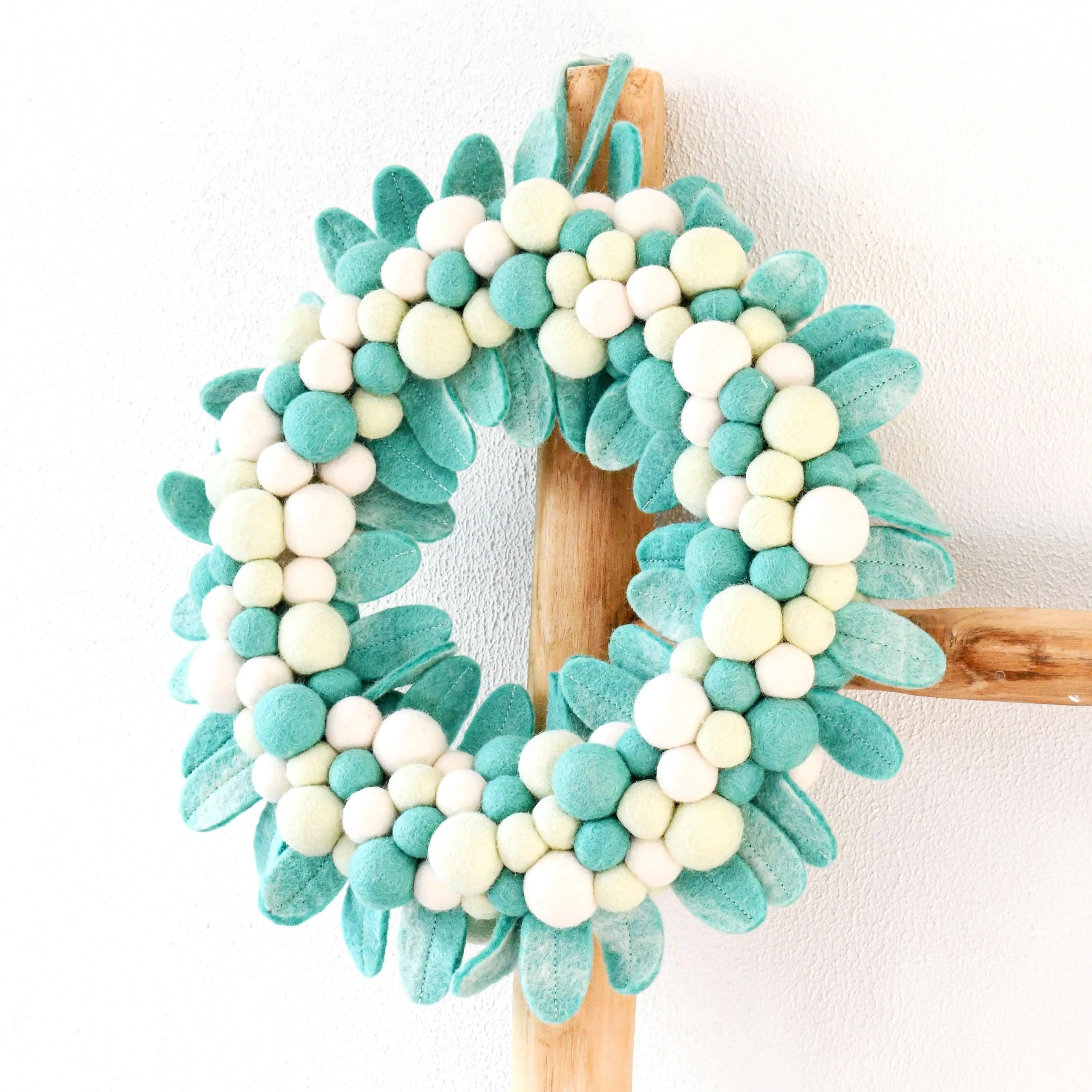 Felt Ball Wreath - Mint Green