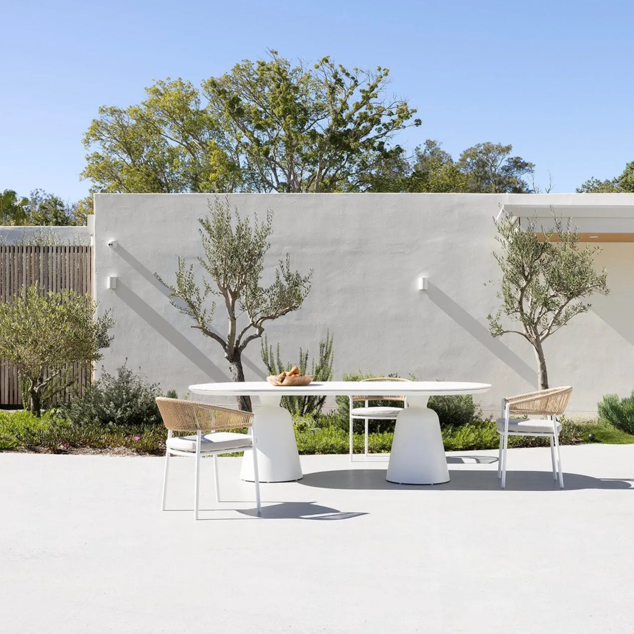 Ponte & Marbella Dining Setting - 9 pce White