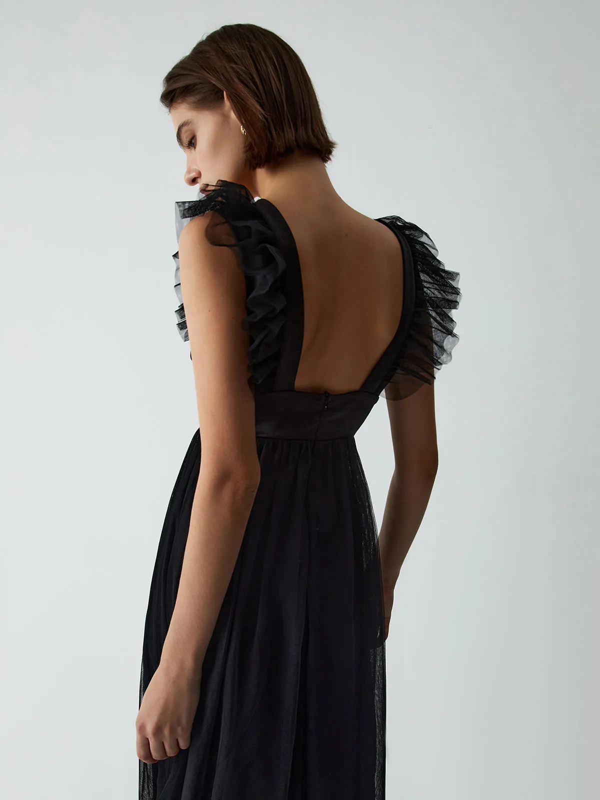 Ruffle Mesh Graceful Plunge Long Dress