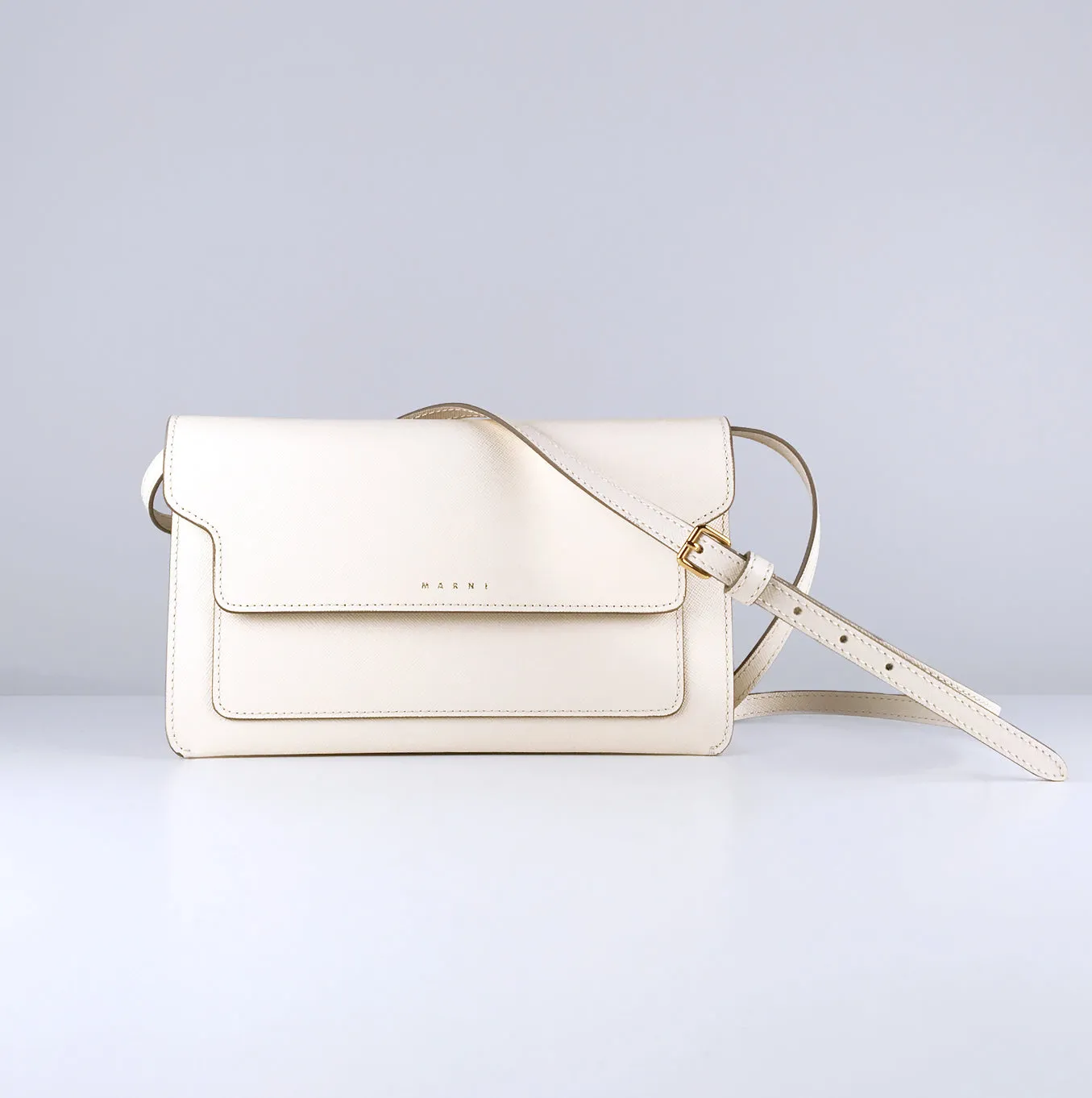 TRUNK CLUTCH