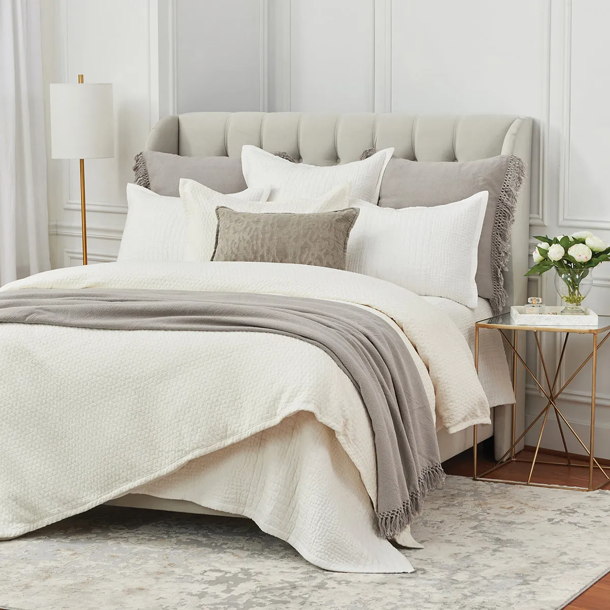 Willa Ivory Swatch